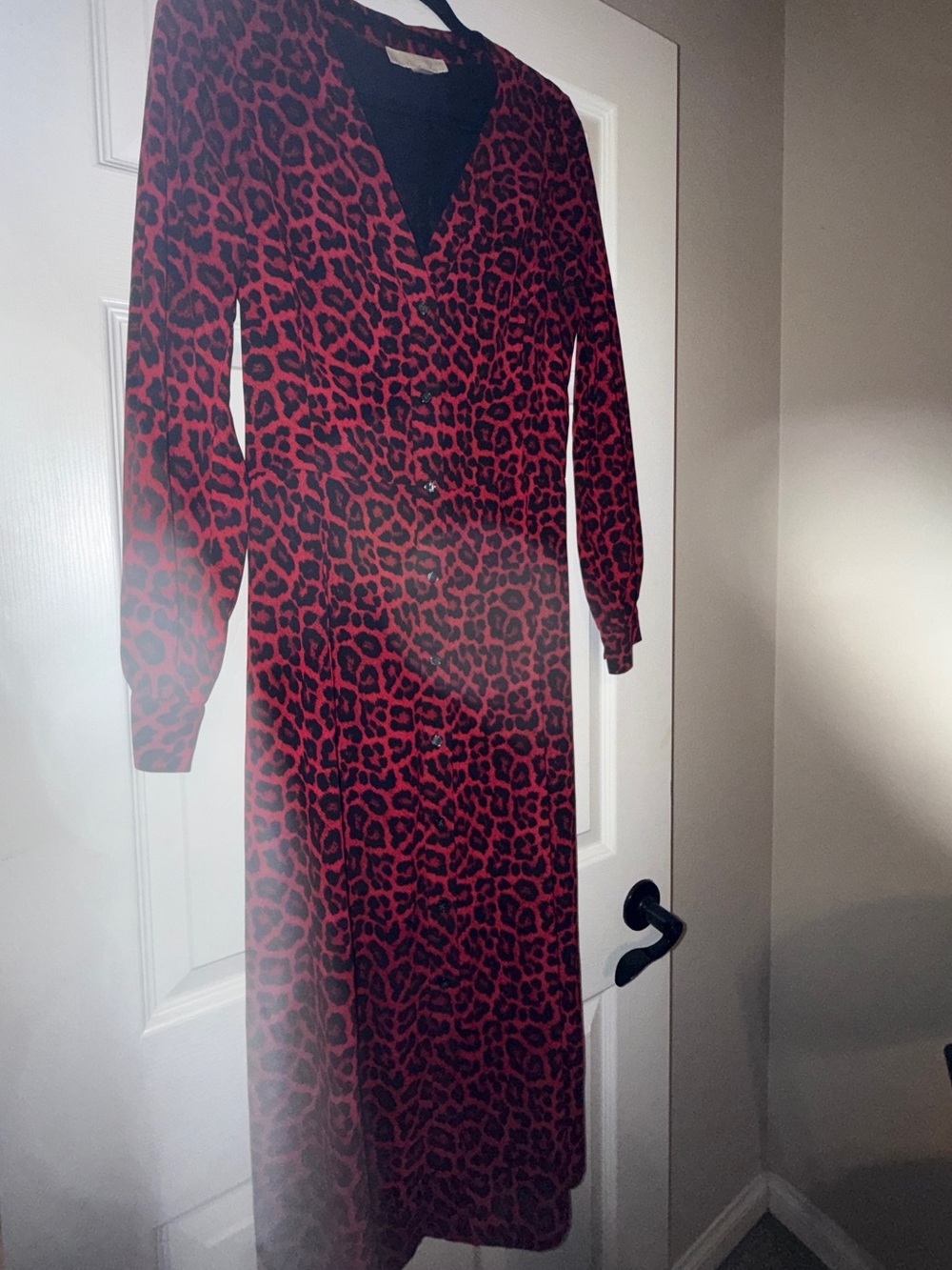 Michael kors red ✨🧚‍♀️💫♥️🎀 Leopard Print Long Sleeve V-Neck Dress 💓✨